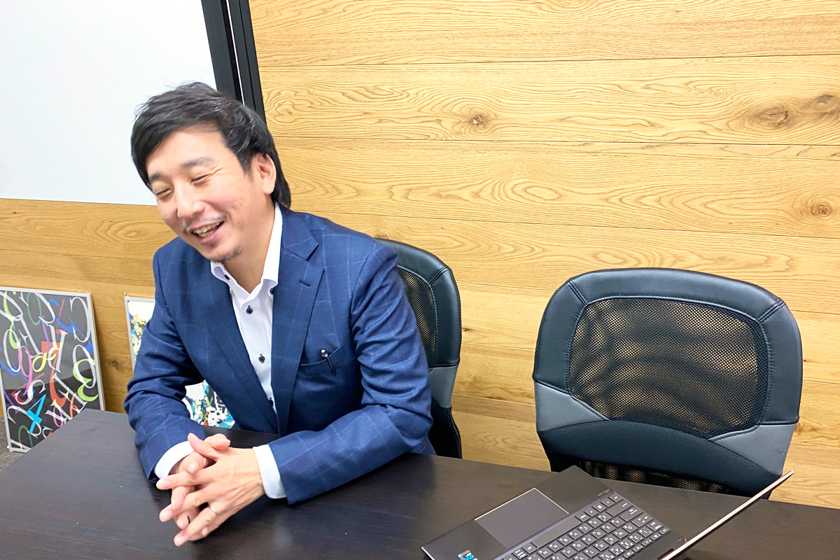 中屋 弥様